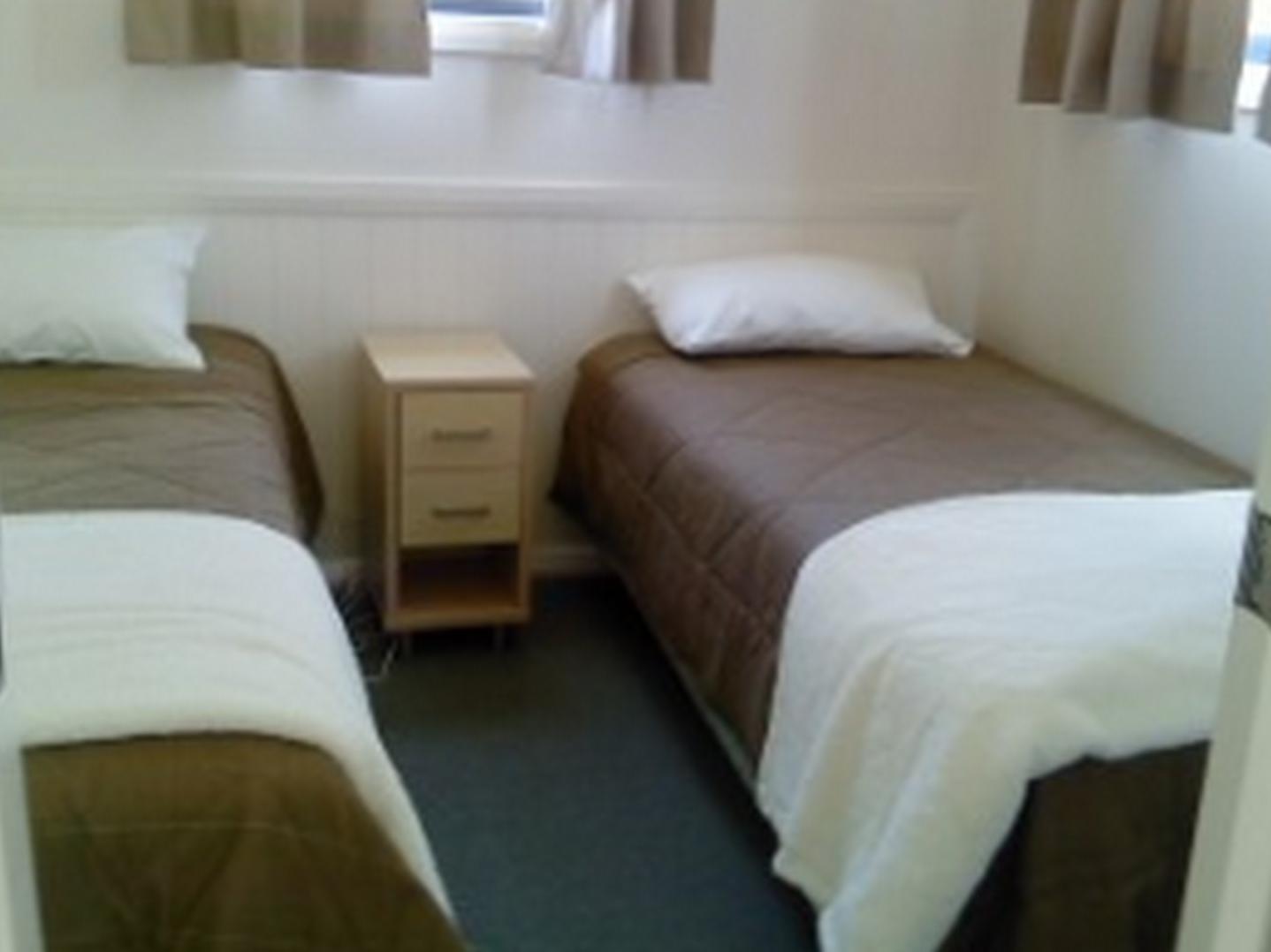 Goulburn South Caravan Park Экстерьер фото