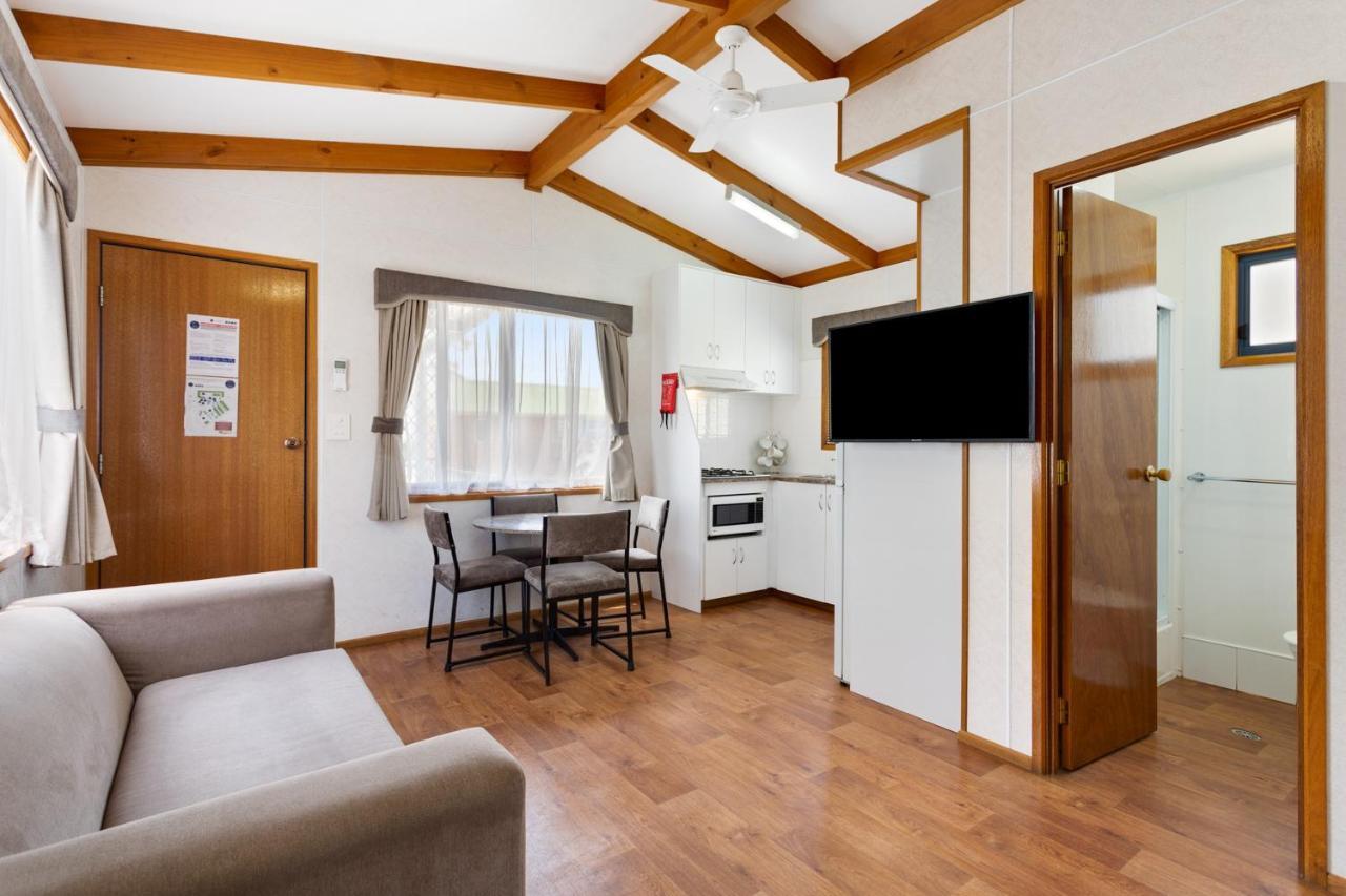 Goulburn South Caravan Park Экстерьер фото